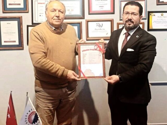 Dilimizin Zenginlikleri Projesi kapsamında İlçe Millî Eğitim Müdürü İbrahim Hakkı Damat, Silivri Sanayici Ve İş Adamları Derneği (SİAD) Başkanımız Hakan Kocabaş ile bir araya geldi.