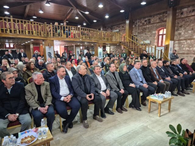 Yeşilay Silivri Başkanlığına seçilen Nihan Ataalp Umuç’u kutluyor, başarılar diliyorum. Silivri SİAD olarak her zaman olduğu gibi bundan böyle de Yeşilay’ımızın yanında olacağız.