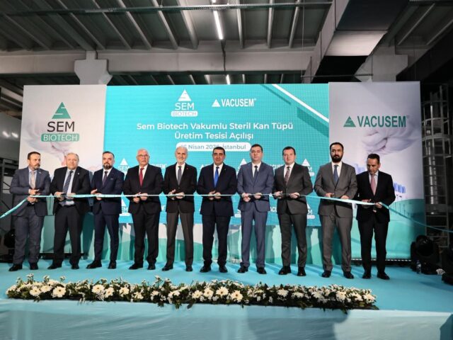 Silivri Sanayici Ve İş Adamları Derneği (SİAD) Dernek Başkanımız Hakan Kocabaş’ın katılımıyla Silivri’mizde sağlık sanayi alanında hayata geçirilen önemli yatırımlardan biri olan SİAD üyemiz Yavuz Eroğlu’nun SEM Biotech Vakumlu Steril Kan Tüpü Üretim Tesisi’nin açılışının gerçekleştirilmiş olmasından büyük memnuniyet duyduğumuzu ifade etmek isteriz.