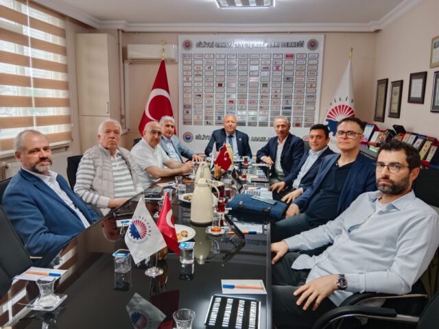 Silivri Sanayici Ve İş Adamları Derneği olarak teknolojik gelişmeleri ve yapay zekâ alanındaki yenilikleri yakından takip etmeye devam ediyoruz.