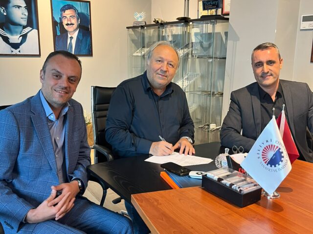 Silivri Sanayici Ve İş Adamları Derneği başkanımız Hakan Kocabaş ile Silivri Kariyer Kurs Merkezi arasında, gerçekleştirilen görüşme ve toplantı sonucunda, Okan Demiral ve Ali Keskin’in katkılarıyla bir iş birliği protokolü imzalanmıştır. Bu protokol kapsamında dernek üyelerimiz ve belirlenen yakınları için eğitim hizmetlerinde özel indirim imkânı sağlanmıştır.